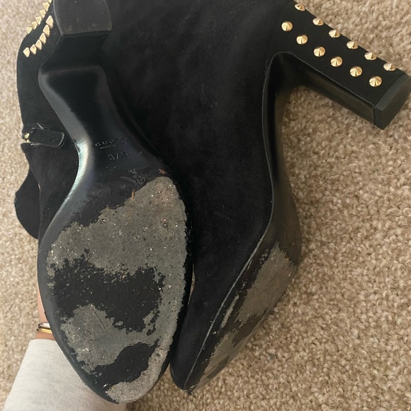 Gucci Black Suede Booties with Gold Studs, size 7.5 - Picture 6 of 9